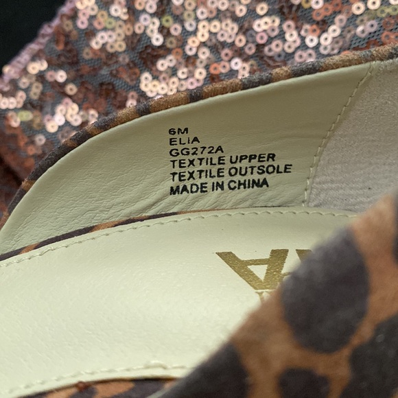 Sexy yet sophisticated Leopard print heels - Picture 8 of 9